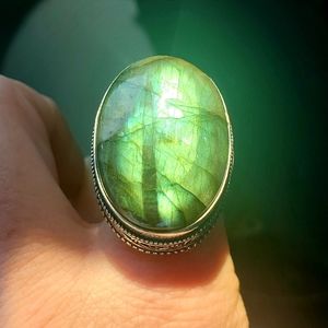 *SALE* New Huge Labradorite 925 Silver Ring.